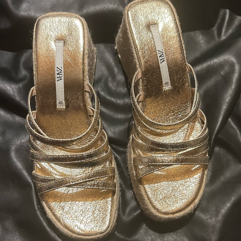 ZARA STRAP WEDGE SANDALS - Picture 4 of 7